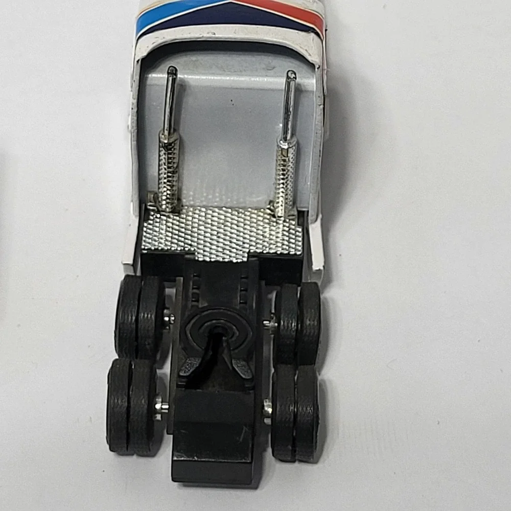 Valvoline Racing Mark Martin Roush Racing Semi Truck Trailer Diecast Hauler 1:64